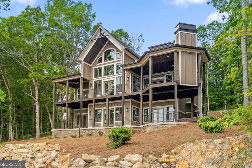 22731 Ga 157 HWY Menlo, GA 30731