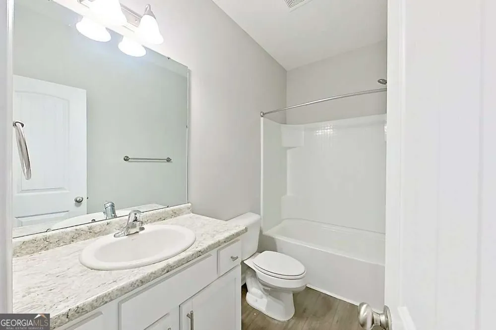 309 Sapwood WAY Hinesville, GA 31313