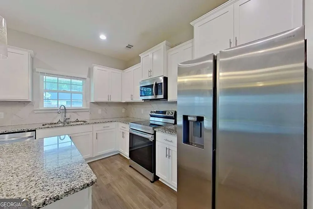 309 Sapwood WAY Hinesville, GA 31313