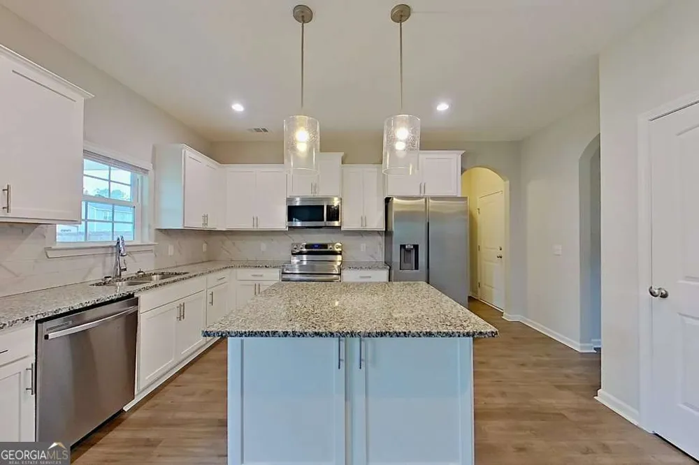 309 Sapwood WAY Hinesville, GA 31313