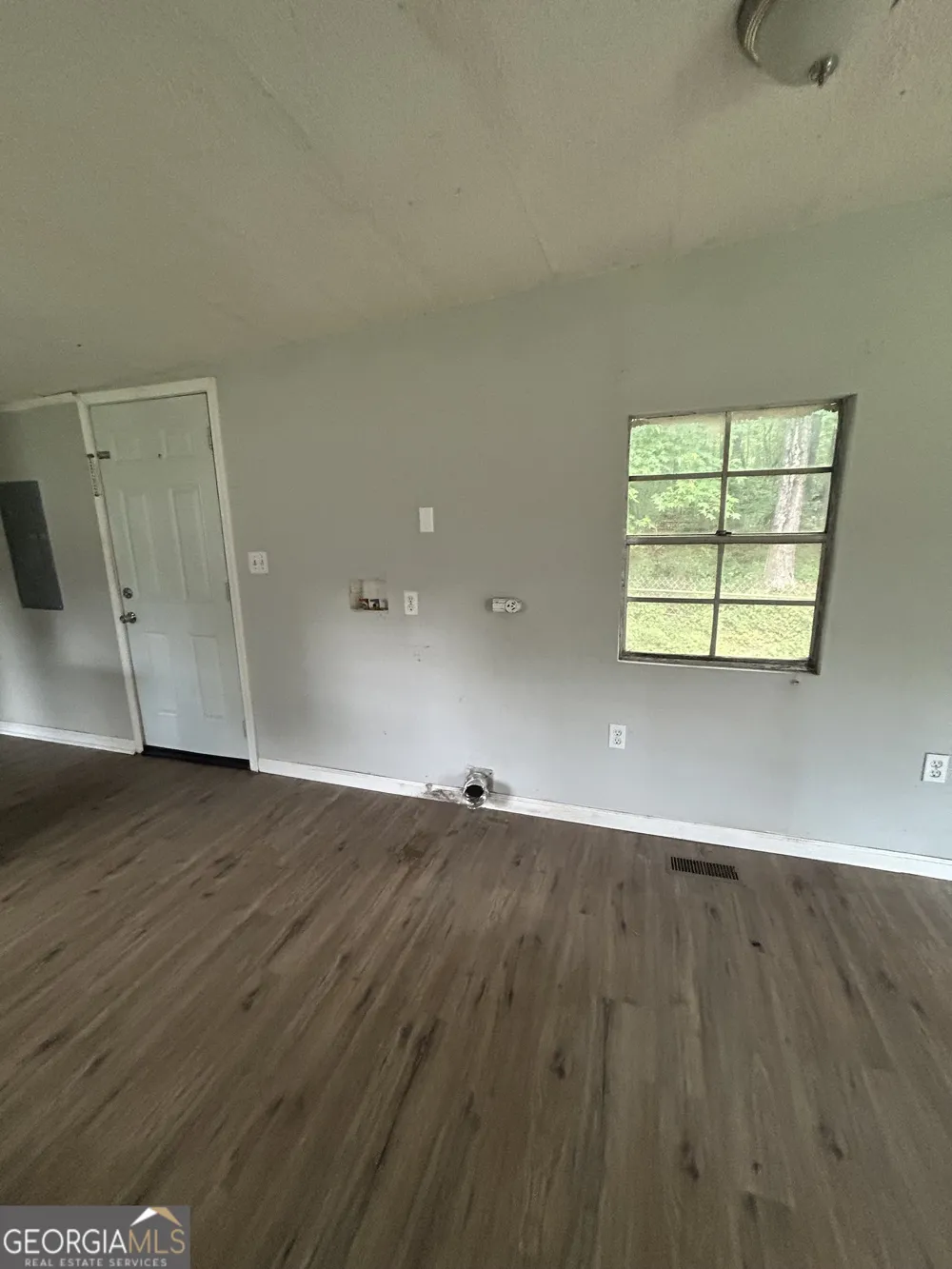 294 Turner RD Newnan, GA 30263