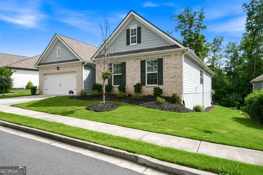 365 Cherokee DR Waleska, GA 30183
