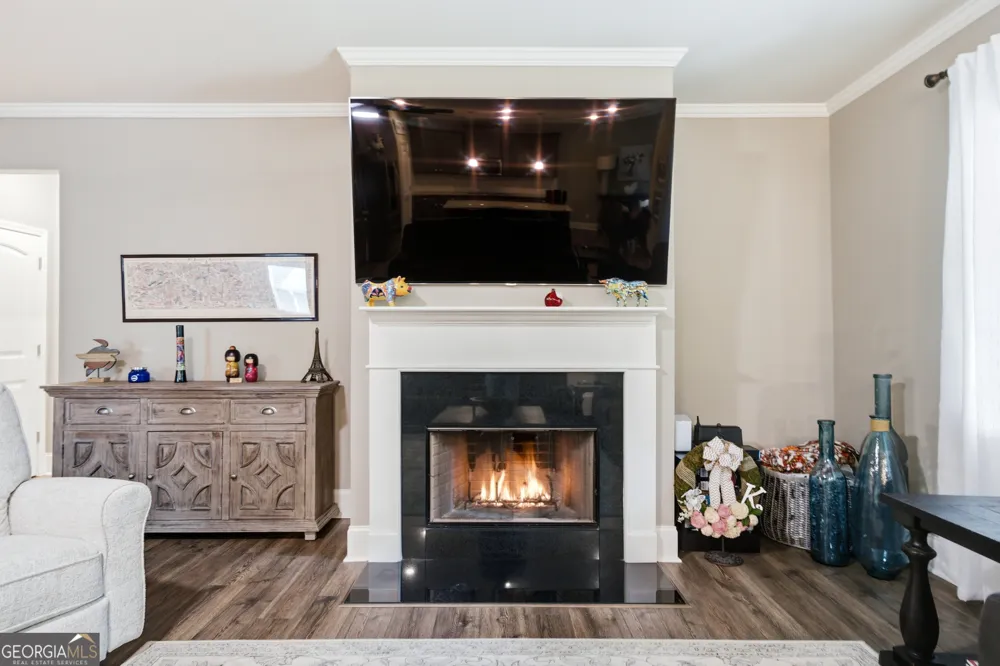 365 Cherokee DR Waleska, GA 30183