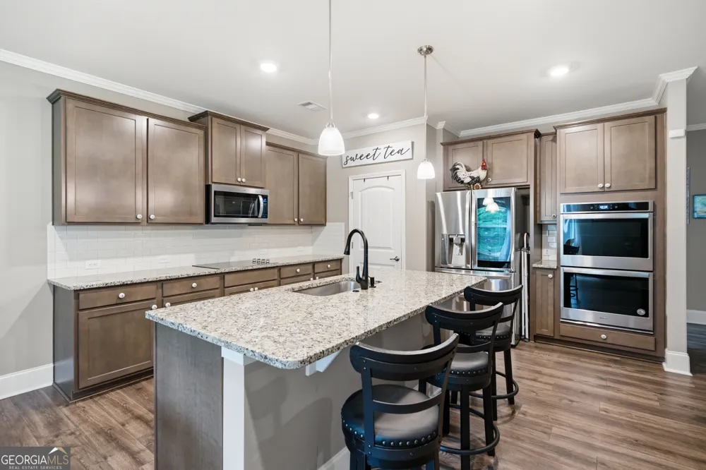 365 Cherokee DR Waleska, GA 30183
