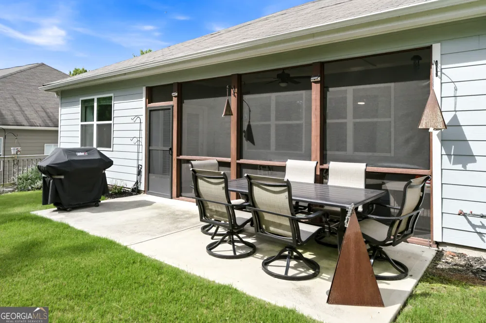 365 Cherokee DR Waleska, GA 30183