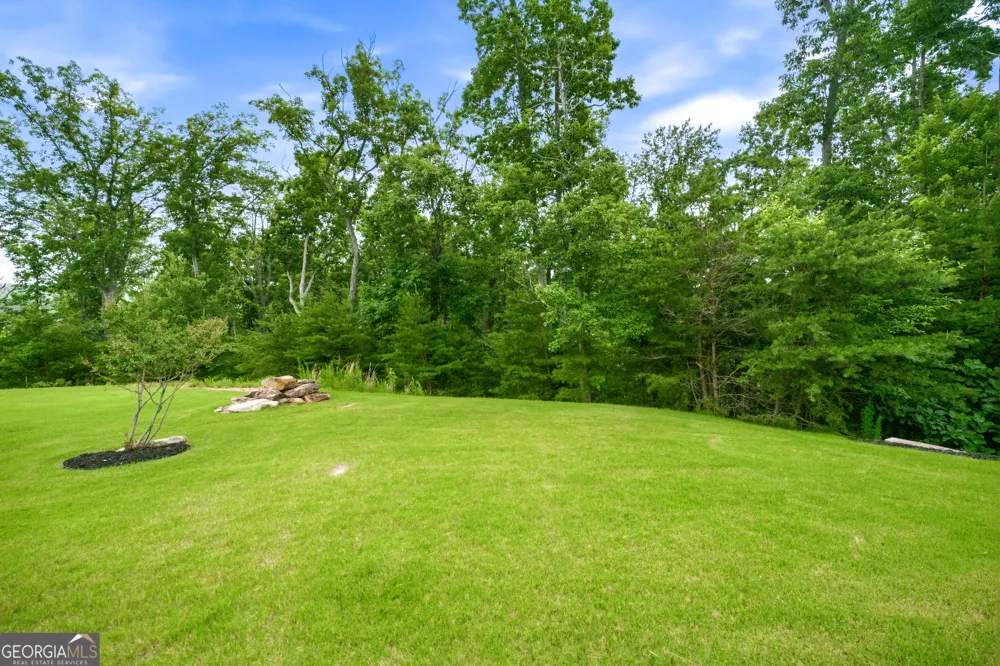 365 Cherokee DR Waleska, GA 30183