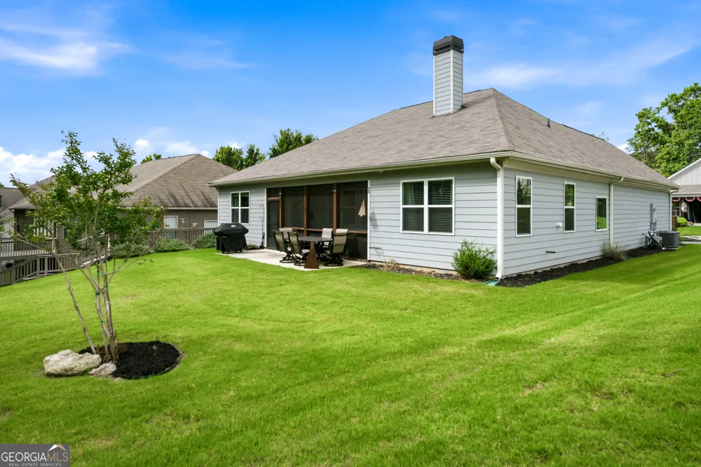 365 Cherokee DR Waleska, GA 30183