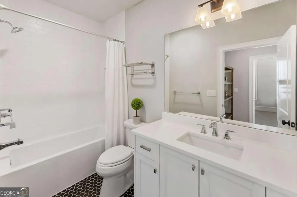 357 S Esplanade Alpharetta, GA 30009