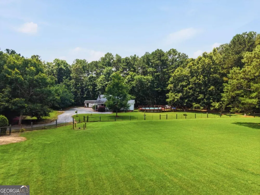 660 Mount Zion RD NE Resaca, GA 30735