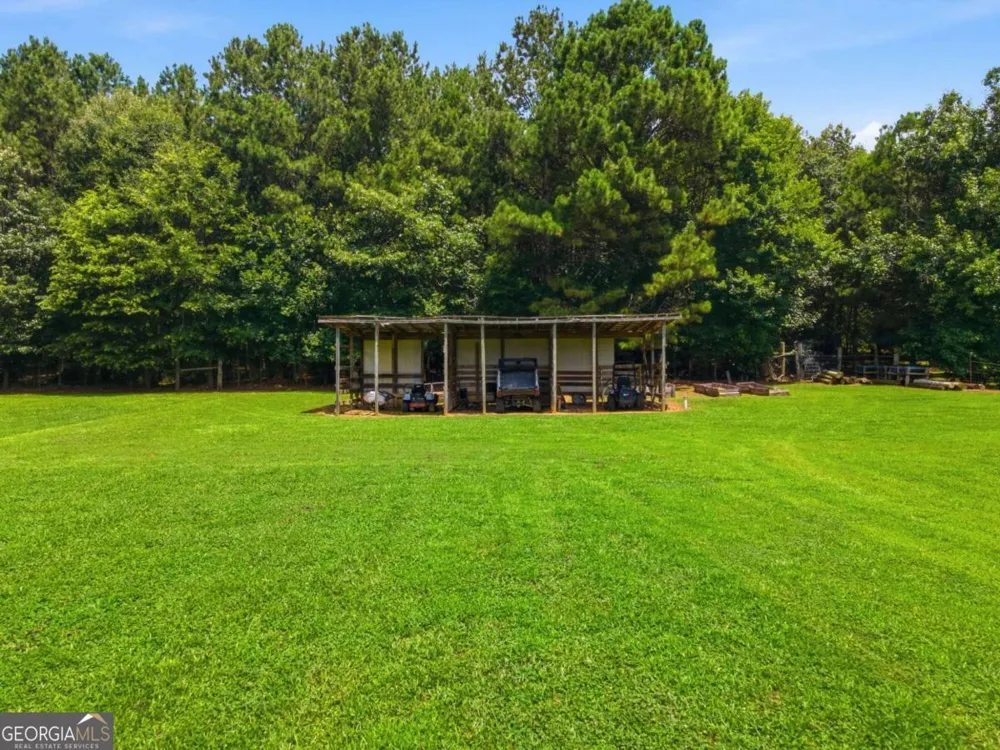 660 Mount Zion RD NE Resaca, GA 30735