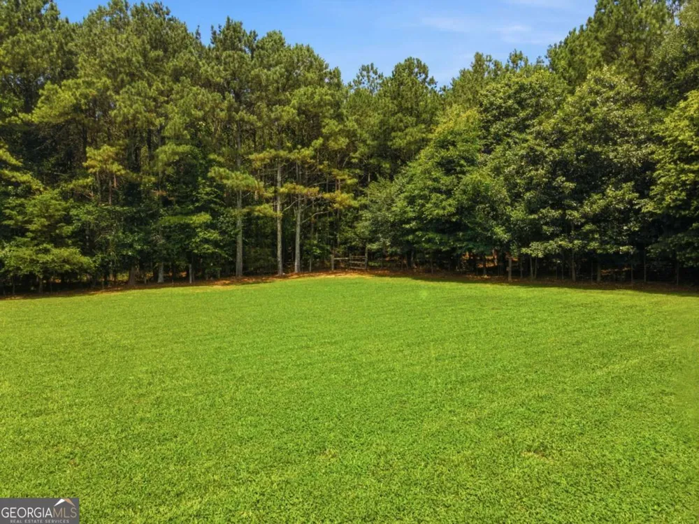 660 Mount Zion RD NE Resaca, GA 30735