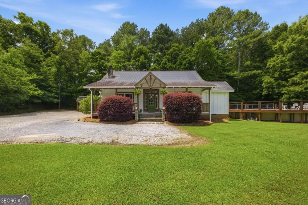 660 Mount Zion RD NE Resaca, GA 30735