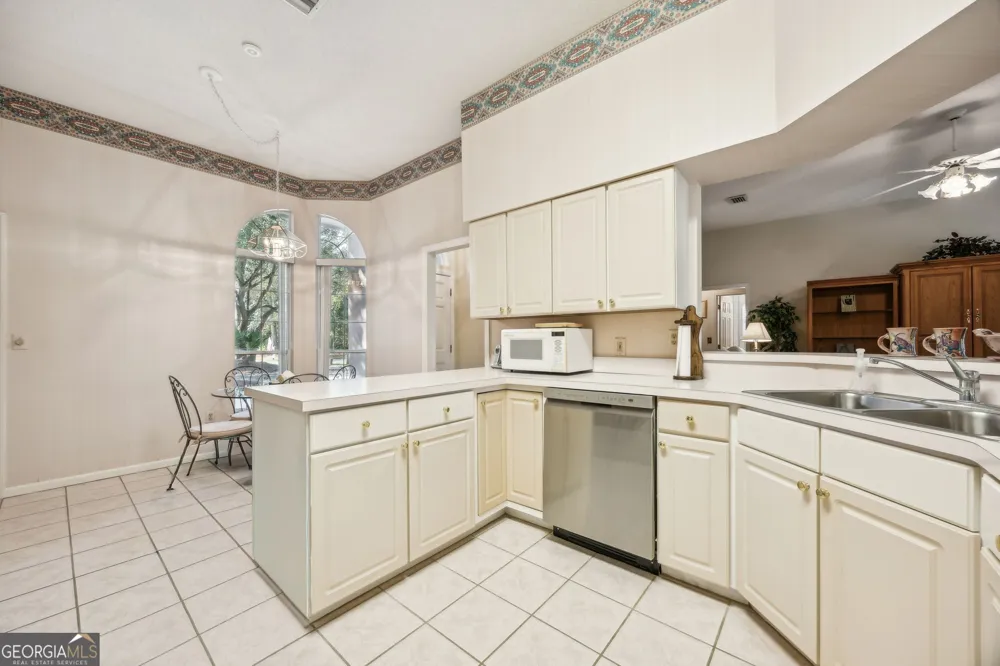 223 Cardinal CIR W St. Marys, GA 31558