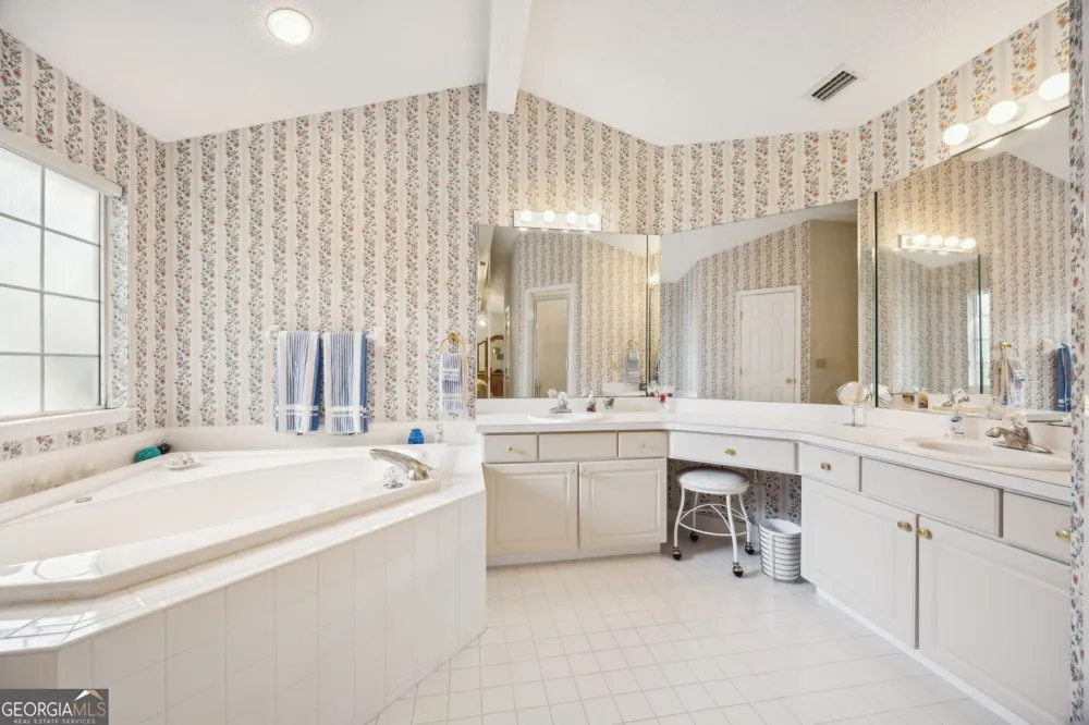 223 Cardinal CIR W St. Marys, GA 31558