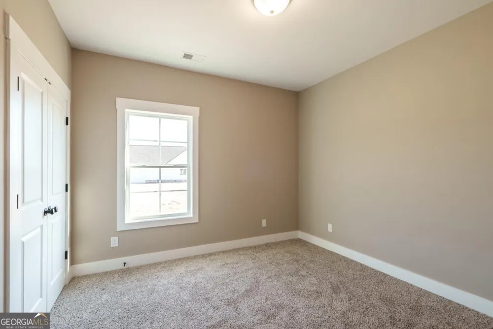 218 Woodfin WAY Social Circle, GA 30025