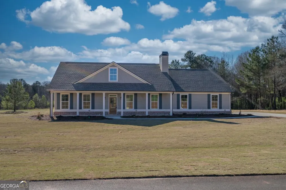 218 Woodfin WAY Social Circle, GA 30025