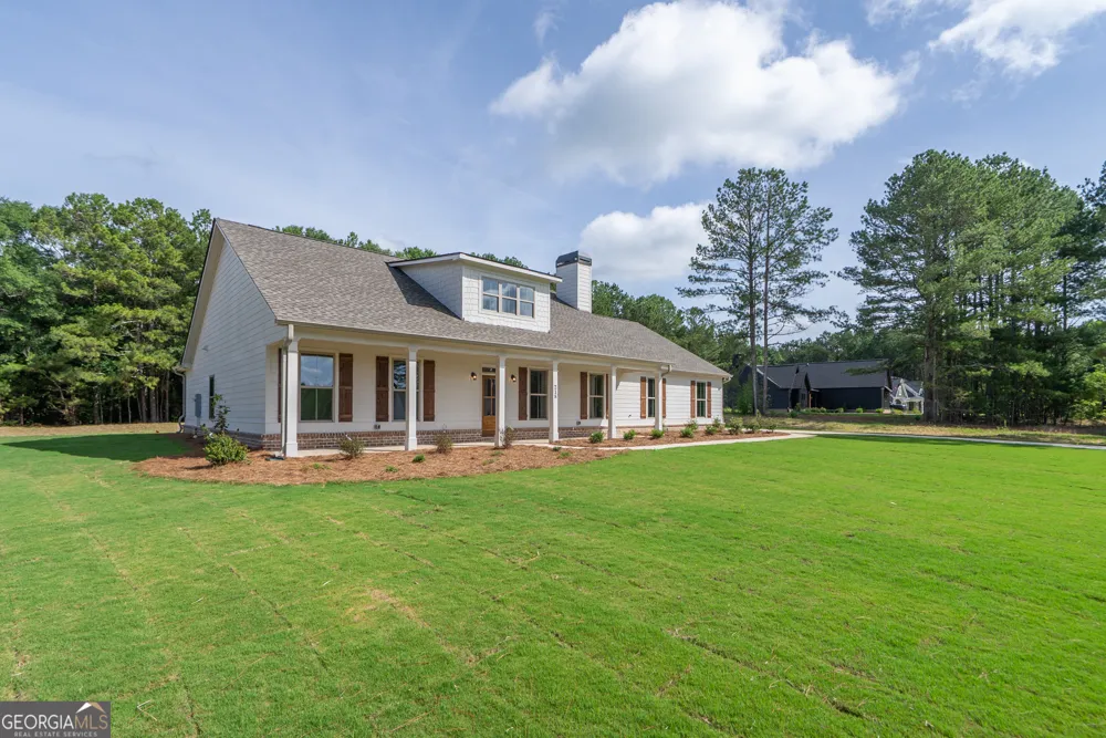 218 Woodfin WAY Social Circle, GA 30025