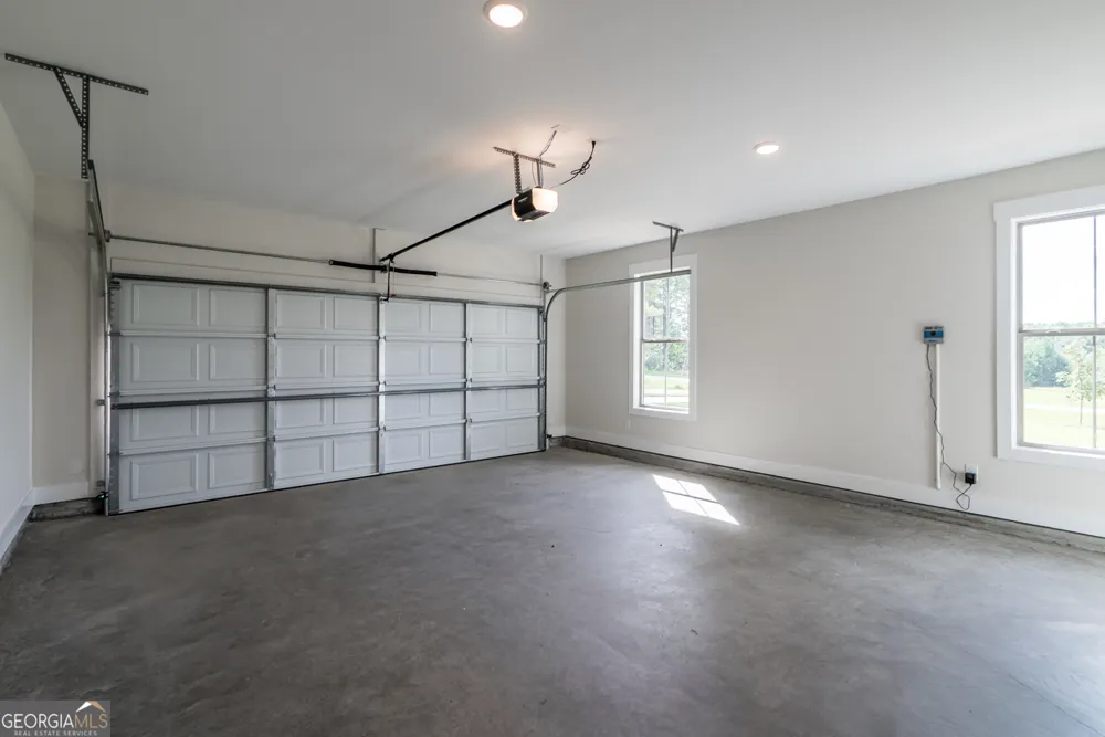 218 Woodfin WAY Social Circle, GA 30025