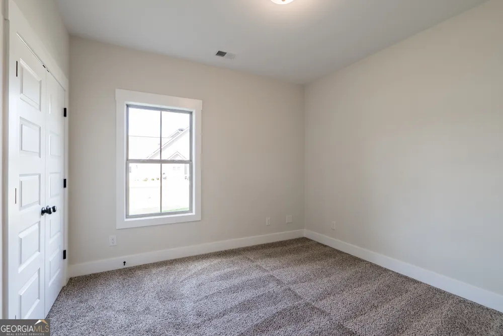 218 Woodfin WAY Social Circle, GA 30025