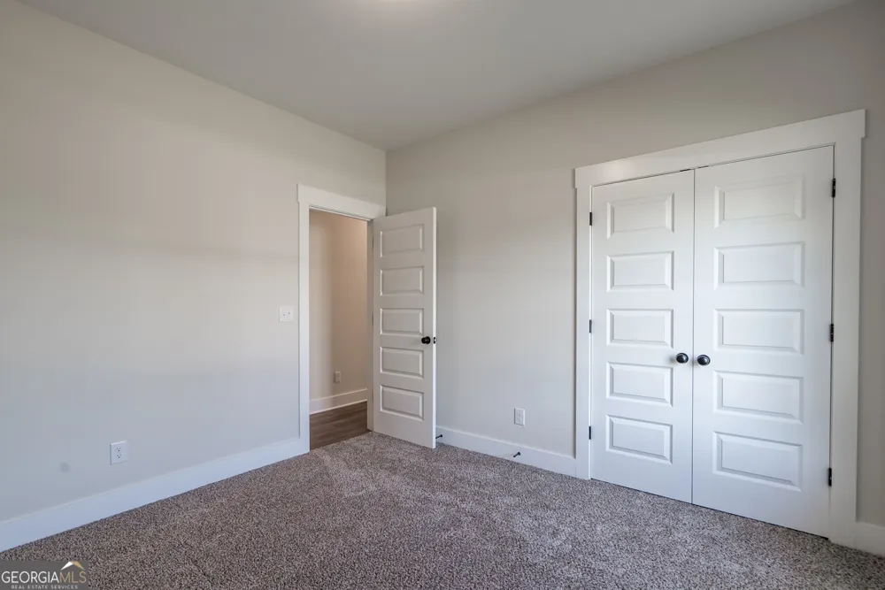 218 Woodfin WAY Social Circle, GA 30025