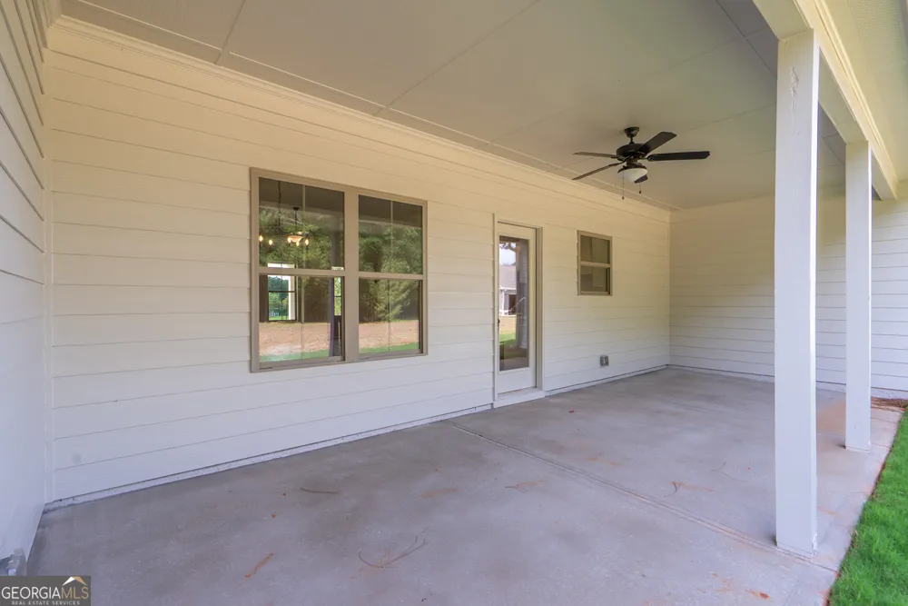 218 Woodfin WAY Social Circle, GA 30025