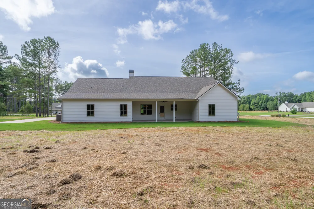 218 Woodfin WAY Social Circle, GA 30025