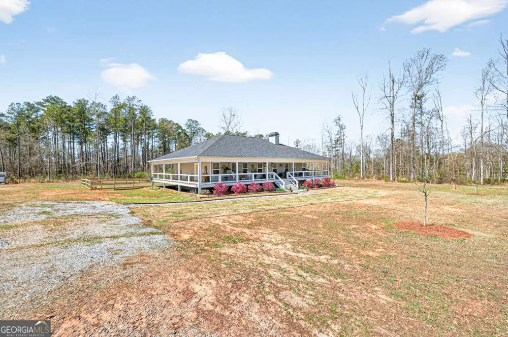 2361 County Line RD Mansfield, GA 30055