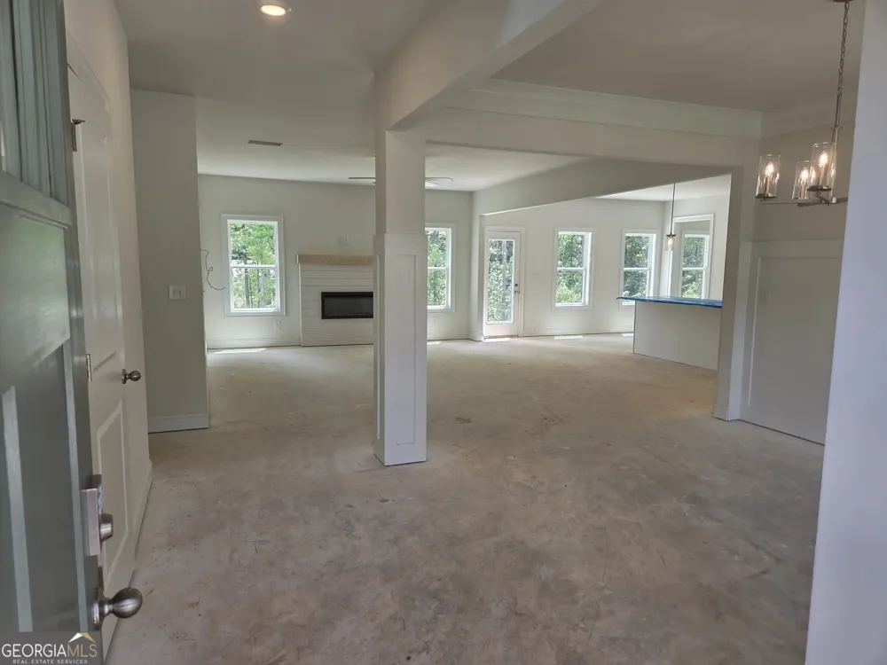 109 Southview DR Ellenwood, GA 30294