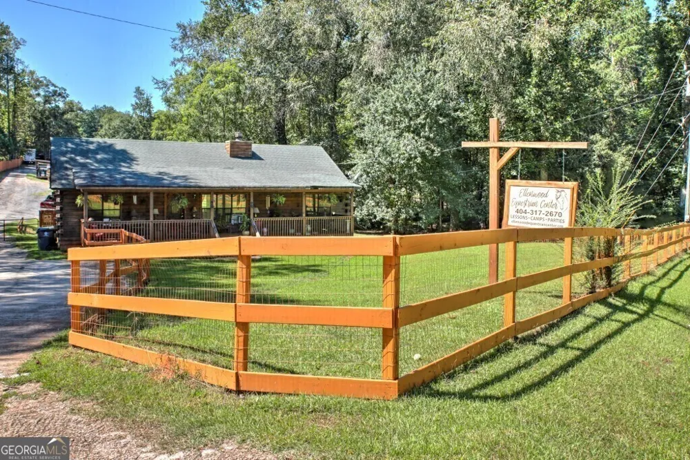 109 Southview DR Ellenwood, GA 30294