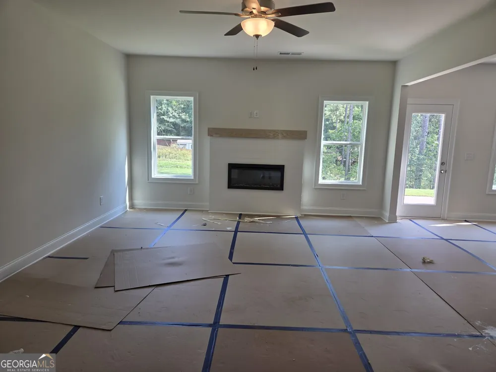 109 Southview DR Ellenwood, GA 30294