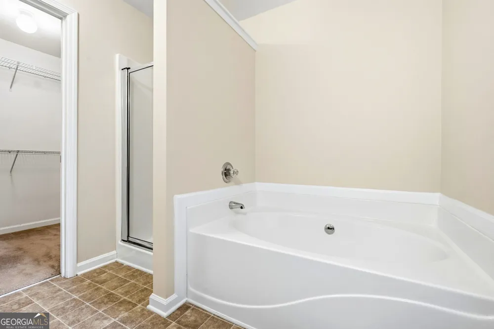 2079 Lakeshore Overlook DR NW Kennesaw, GA 30152