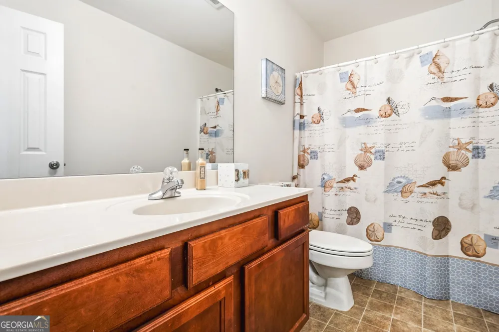 2079 Lakeshore Overlook DR NW Kennesaw, GA 30152