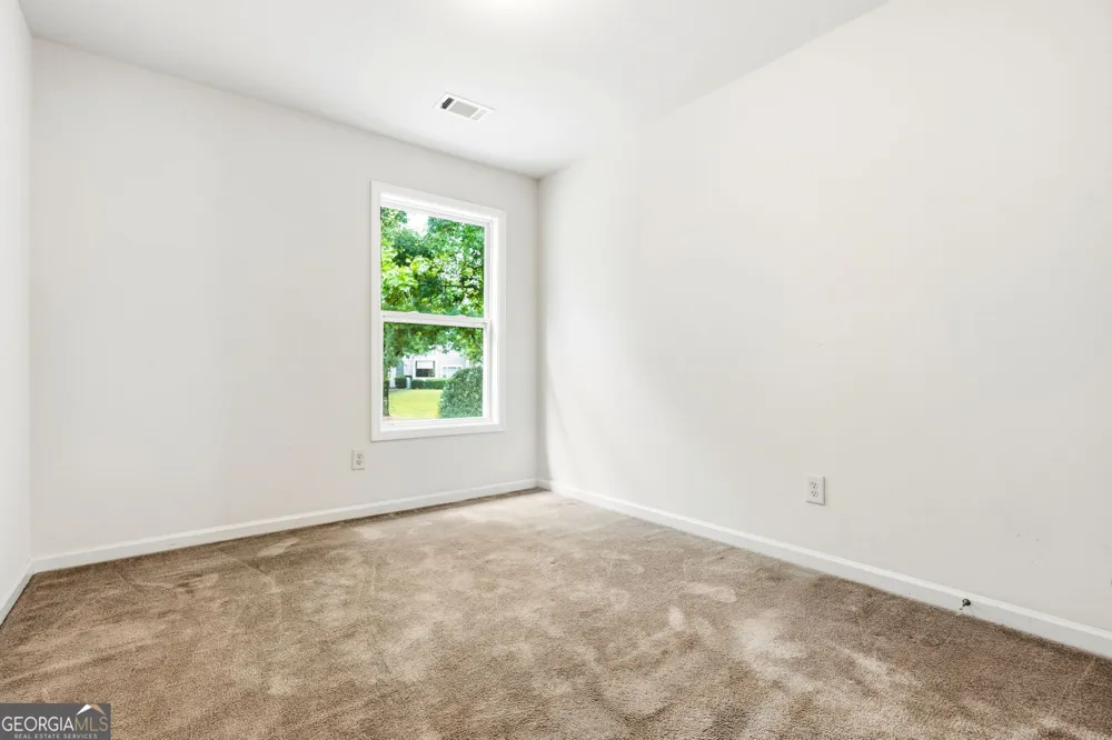 2079 Lakeshore Overlook DR NW Kennesaw, GA 30152