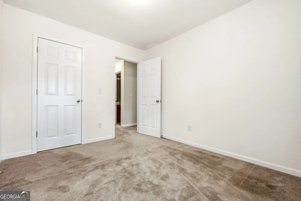 2079 Lakeshore Overlook DR NW Kennesaw, GA 30152
