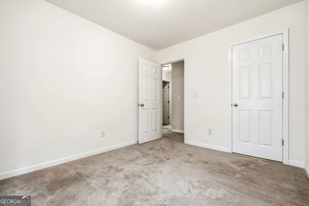 2079 Lakeshore Overlook DR NW Kennesaw, GA 30152