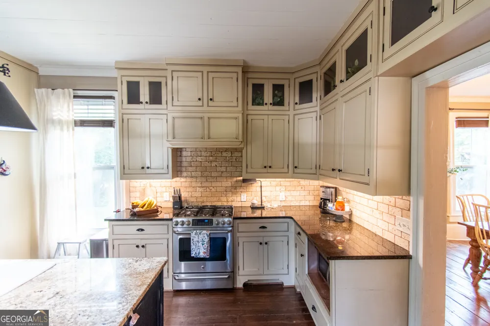 1651 Mergendollar RD Good Hope, GA 30641