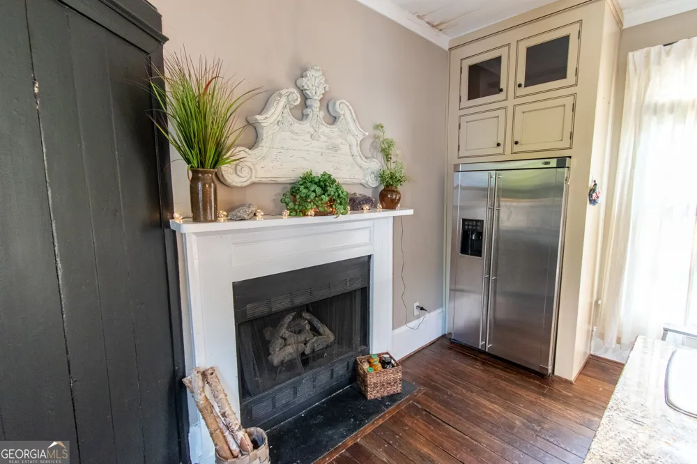 1651 Mergendollar RD Good Hope, GA 30641