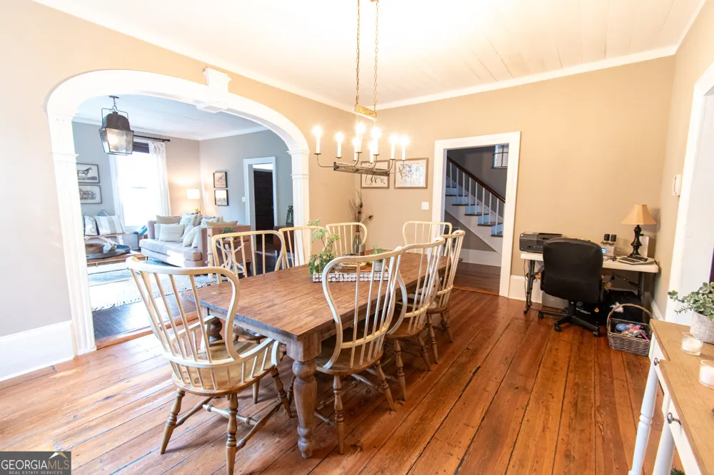 1651 Mergendollar RD Good Hope, GA 30641