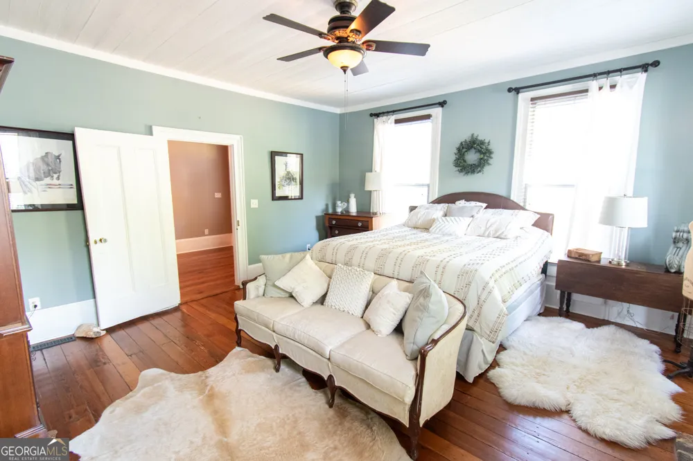 1651 Mergendollar RD Good Hope, GA 30641