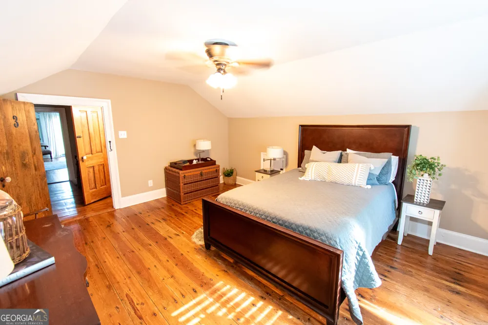 1651 Mergendollar RD Good Hope, GA 30641