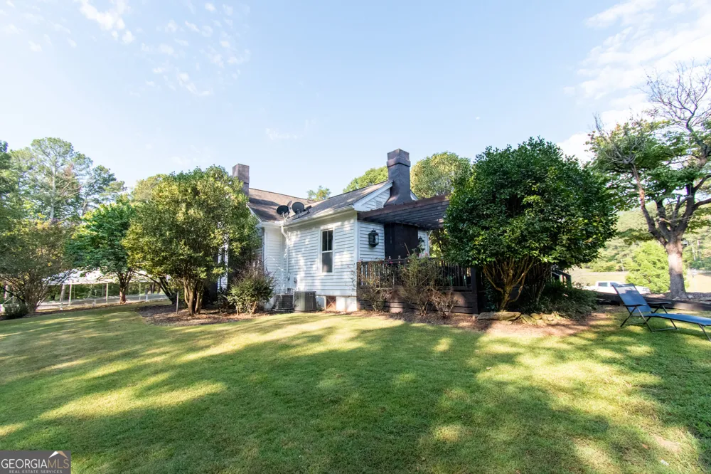 1651 Mergendollar RD Good Hope, GA 30641