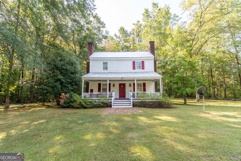 1651 Mergendollar RD Good Hope, GA 30641