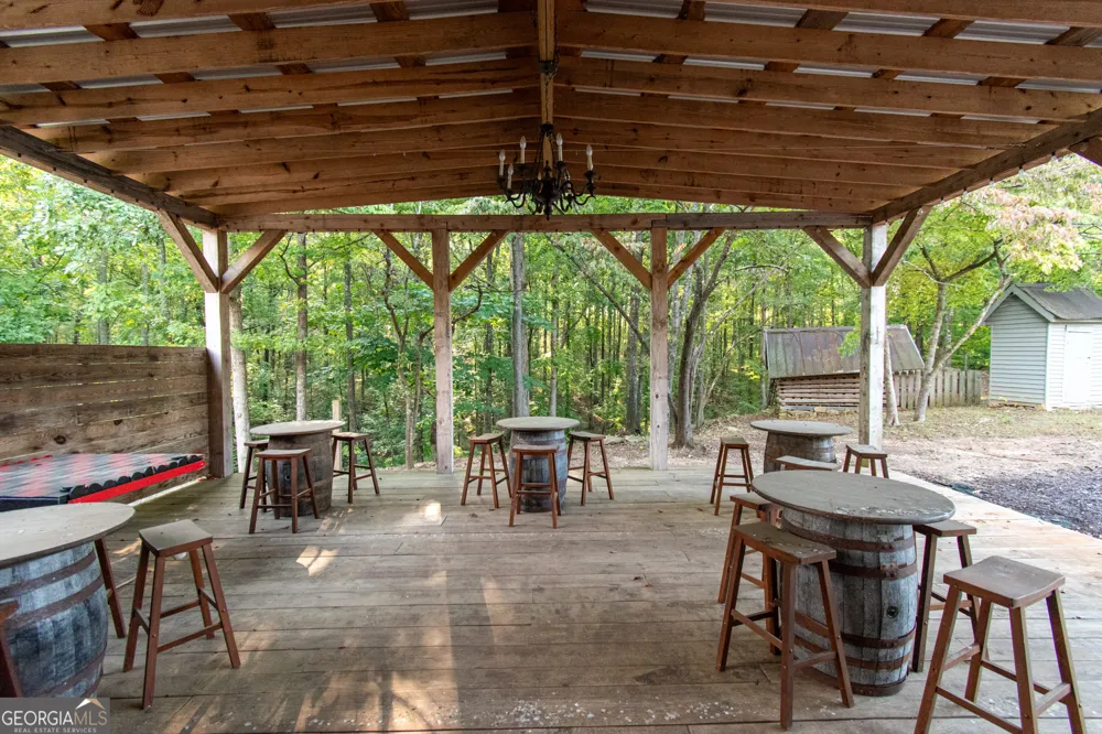 1651 Mergendollar RD Good Hope, GA 30641