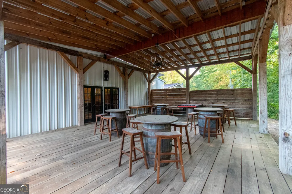 1651 Mergendollar RD Good Hope, GA 30641