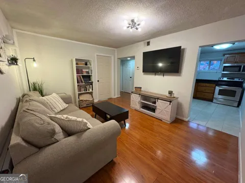 250 Little ST