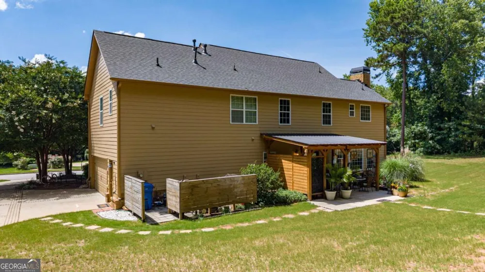 2103 Whitlow View DR Bishop, GA 30621