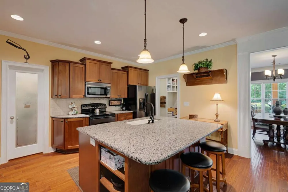 2103 Whitlow View DR Bishop, GA 30621