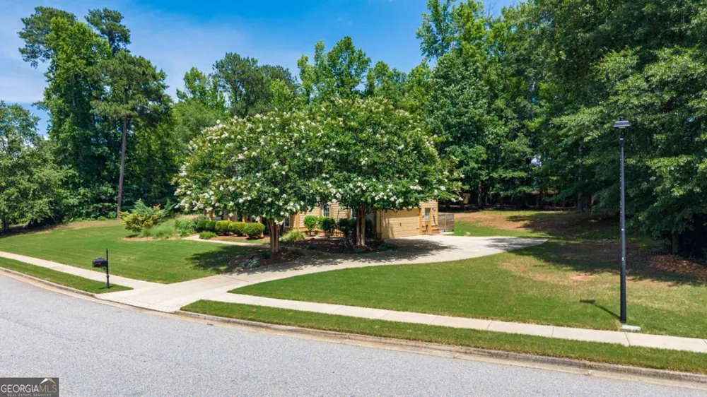 2103 Whitlow View DR Bishop, GA 30621