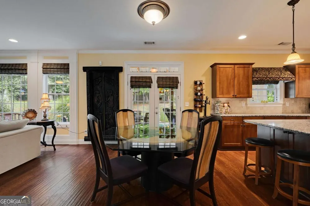 2103 Whitlow View DR Bishop, GA 30621