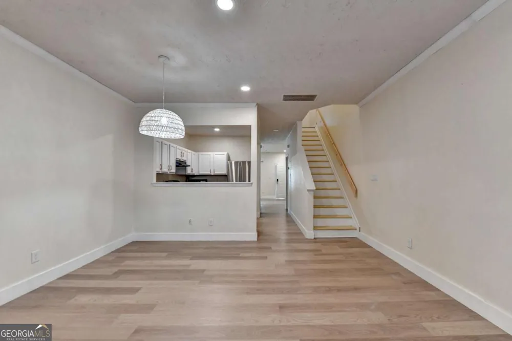 486 Berckman DR NW Lilburn, GA 30047